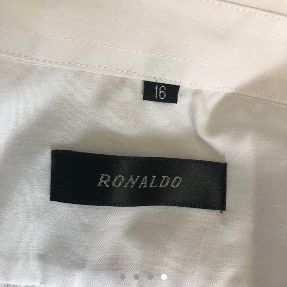 WHITE BUTTON UP SHIRT - Picture 3 of 3